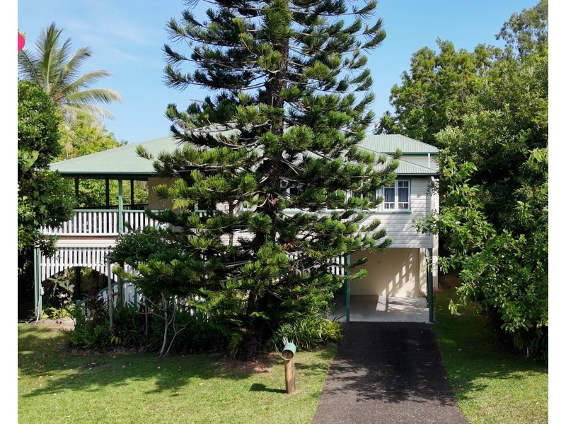 6 Timana Tce, Wongaling Beach QLD 4852
