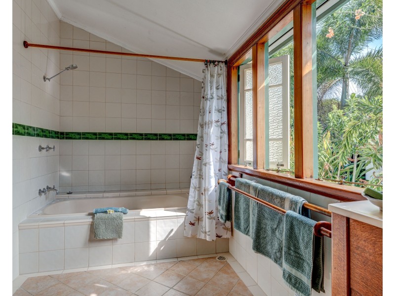 6 Timana Tce, Wongaling Beach QLD 4852