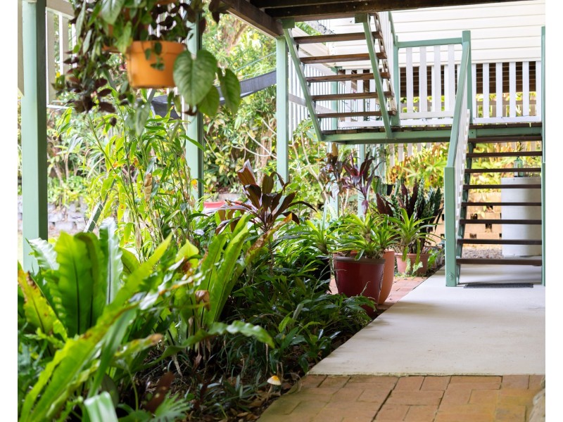 6 Timana Tce, Wongaling Beach QLD 4852