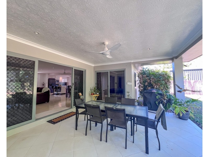 6 Clipper Ct, South Mission Beach QLD 4852
