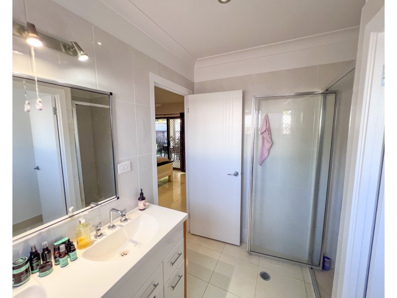 6 Clipper Ct, South Mission Beach QLD 4852
