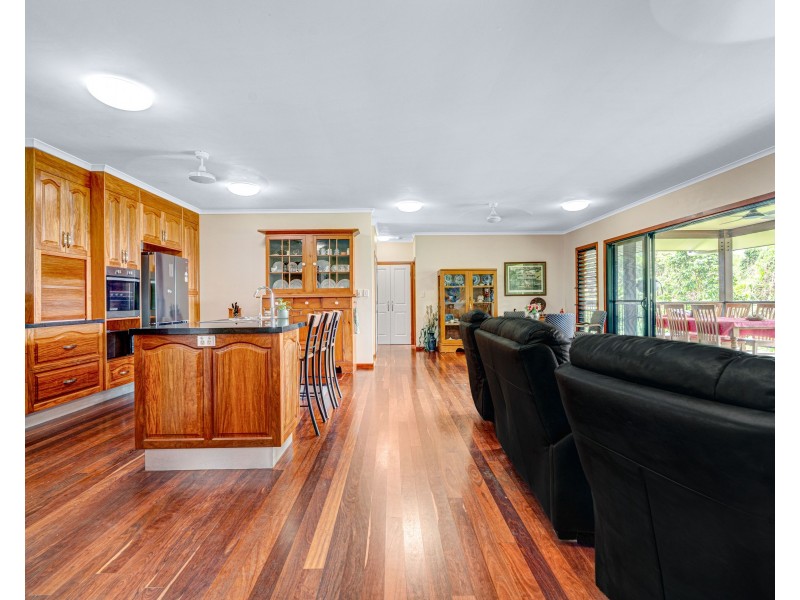 28 Mission Circle, Wongaling Beach QLD 4852
