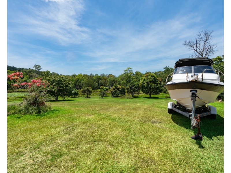 1/21 Mountian View Close, Maria Creeks QLD 4855