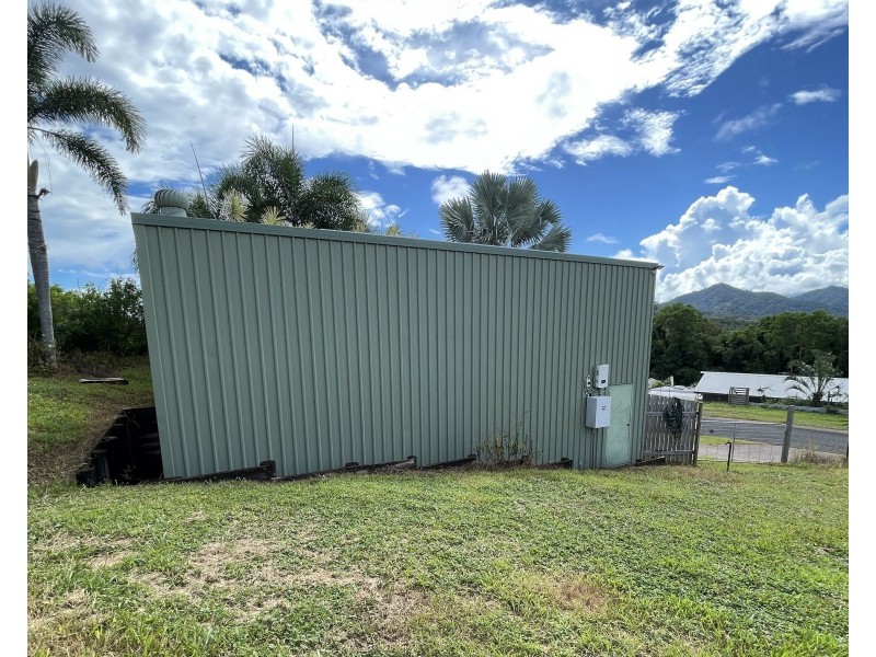 17 Riverside Tce, South Mission Beach QLD 4852