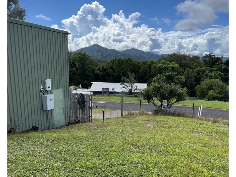 17 Riverside Tce, South Mission Beach QLD 4852