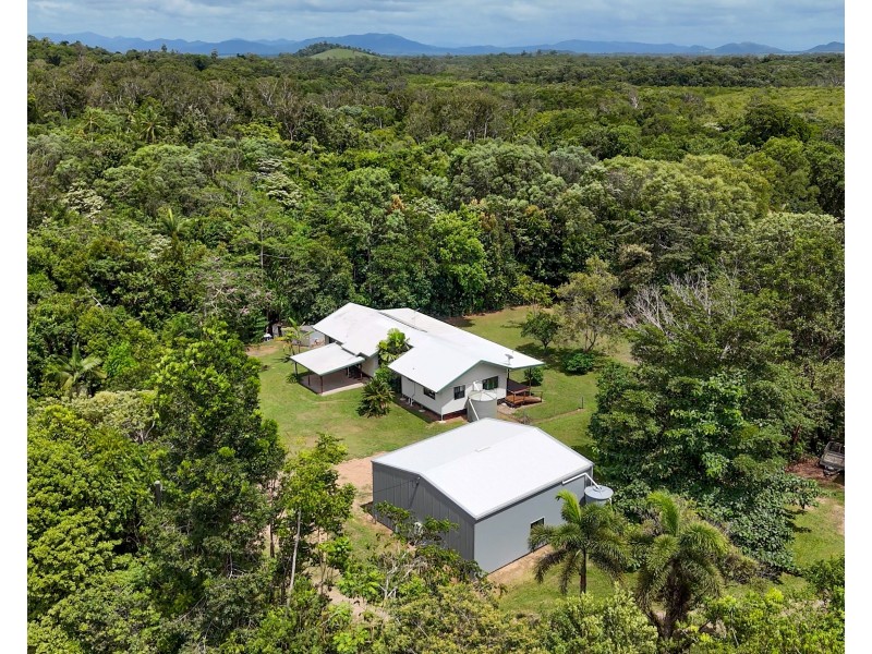 55 Garners Beach Rd, Garners Beach QLD 4852