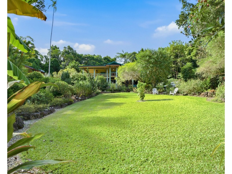 11 Mission Cir, Wongaling Beach QLD 4852