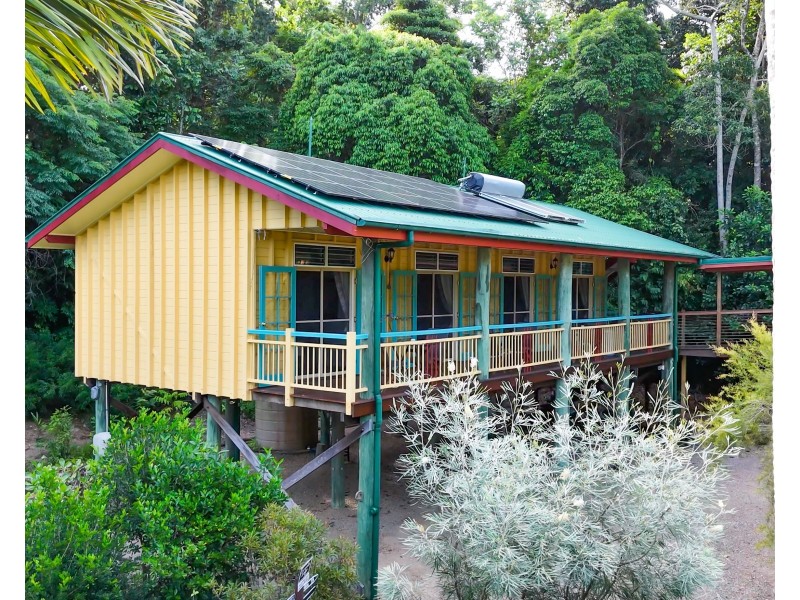 11 Mission Cir, Wongaling Beach QLD 4852