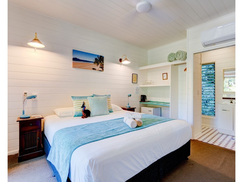 11 Mission Cir, Wongaling Beach QLD 4852