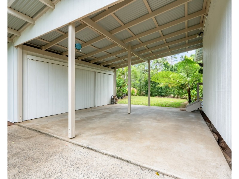 52 Dunkalli Cres, Wongaling Beach QLD 4852