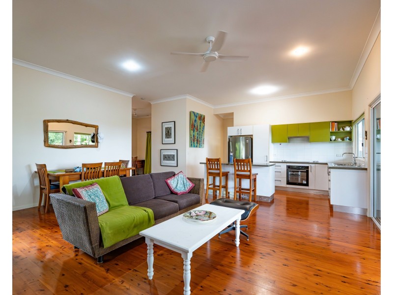 52 Dunkalli Cres, Wongaling Beach QLD 4852