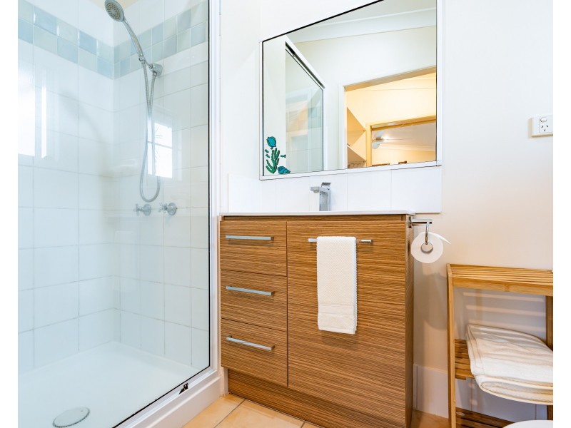 52 Dunkalli Cres, Wongaling Beach QLD 4852