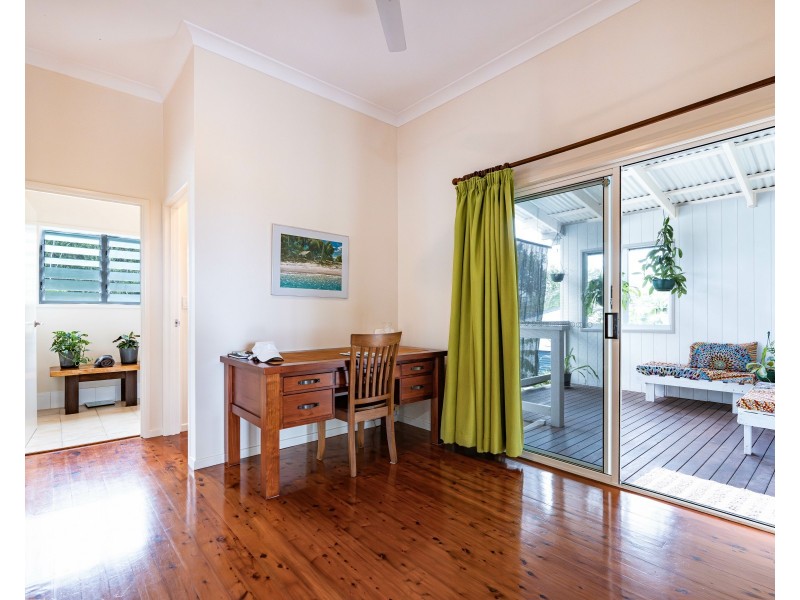 52 Dunkalli Cres, Wongaling Beach QLD 4852
