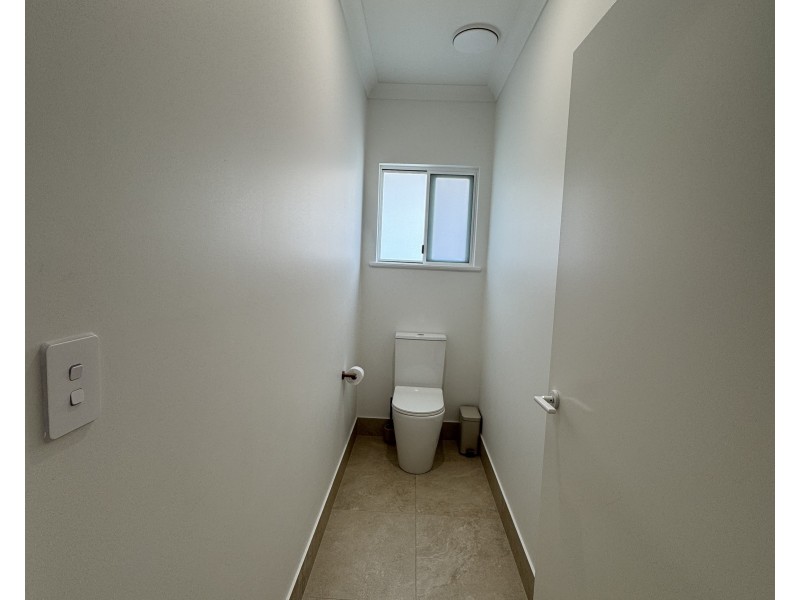 50 Midshipman St, South Mission Beach QLD 4852