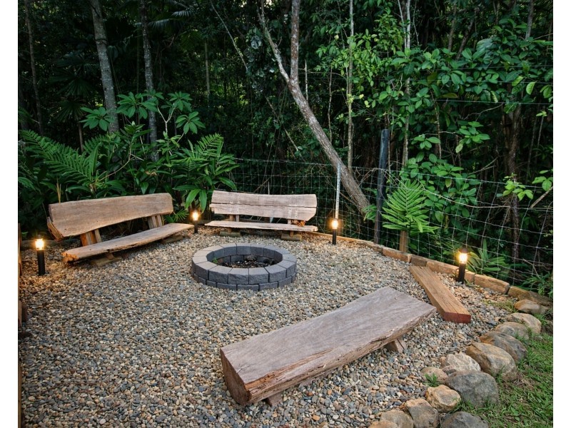 31 Conch St, Mission Beach QLD 4852