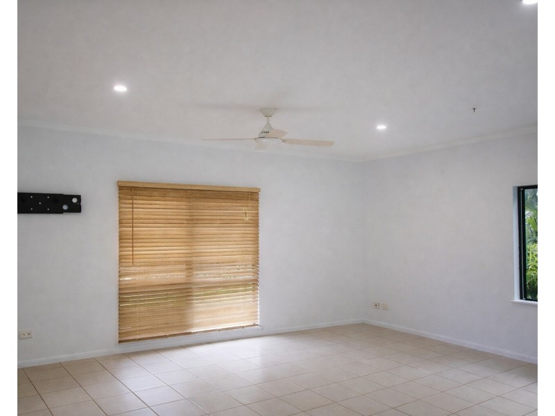 31 Conch St, Mission Beach QLD 4852