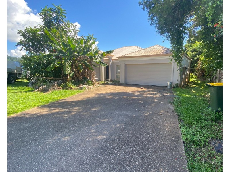 11 Butler Rd, Bingil Bay QLD 4852