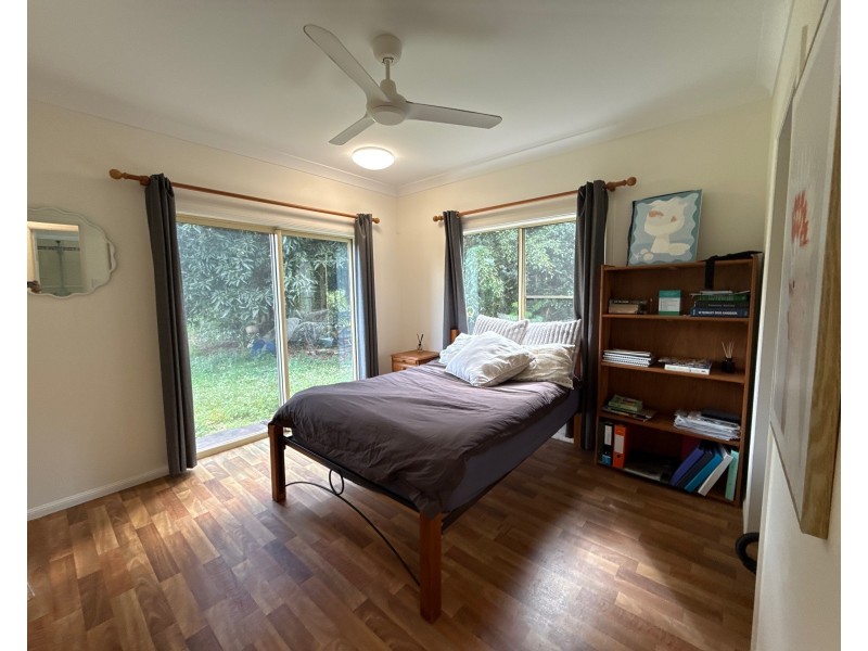 11 Butler Rd, Bingil Bay QLD 4852