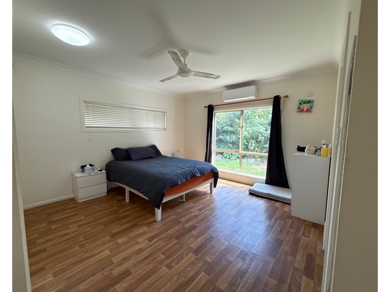 11 Butler Rd, Bingil Bay QLD 4852