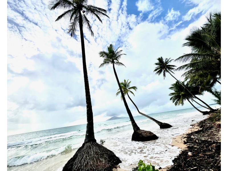 15 Mor Gan O St, Bingil Bay QLD 4852