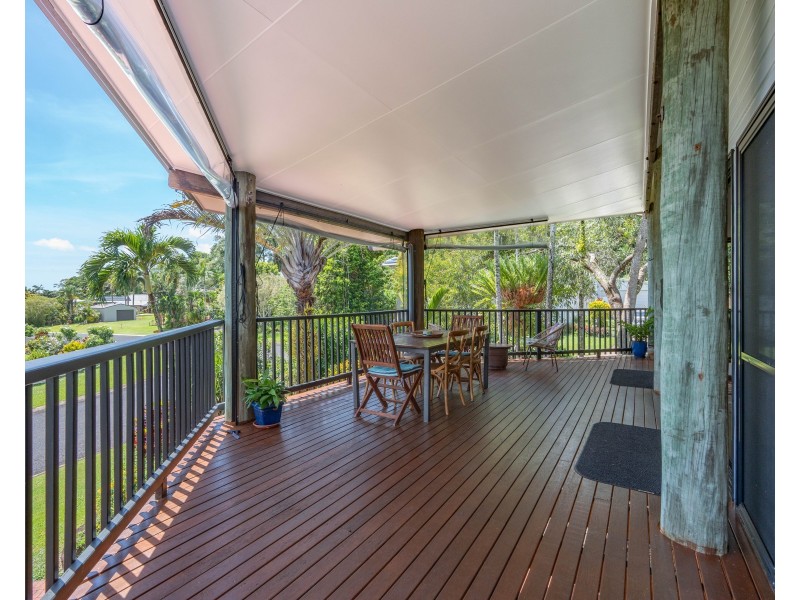 1 Jessie Lane, South Mission Beach QLD 4852