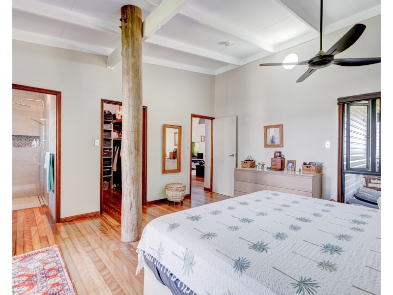 1 Jessie Lane, South Mission Beach QLD 4852