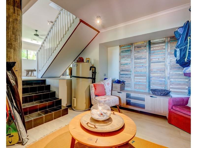 1 Jessie Lane, South Mission Beach QLD 4852
