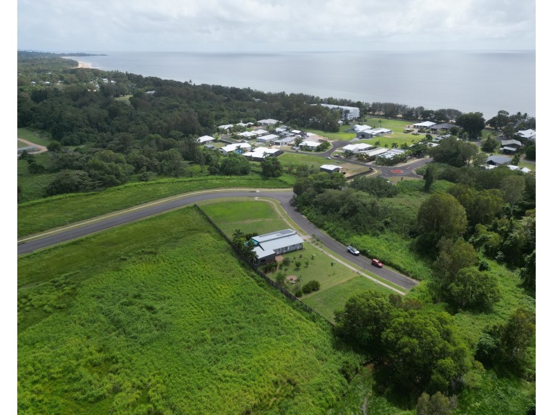 10 Reef St, Wongaling Beach QLD 4852