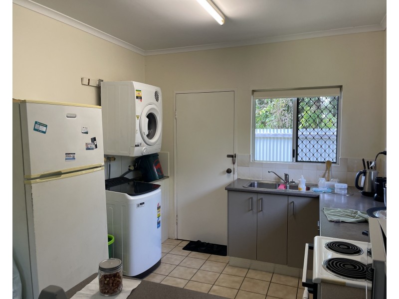 11/16 Wongaling Beach Road, Wongaling Beach QLD 4852