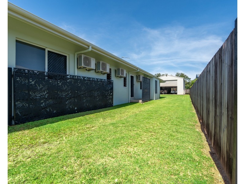 11 Nivosa Ct, Mission Beach QLD 4852
