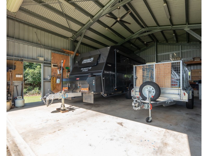 11 Nivosa Ct, Mission Beach QLD 4852