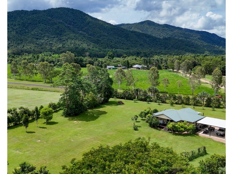 614 Bulgun Rd, Feluga QLD 4854