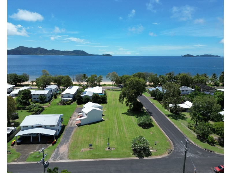3 Macgillivray St, South Mission Beach QLD 4852