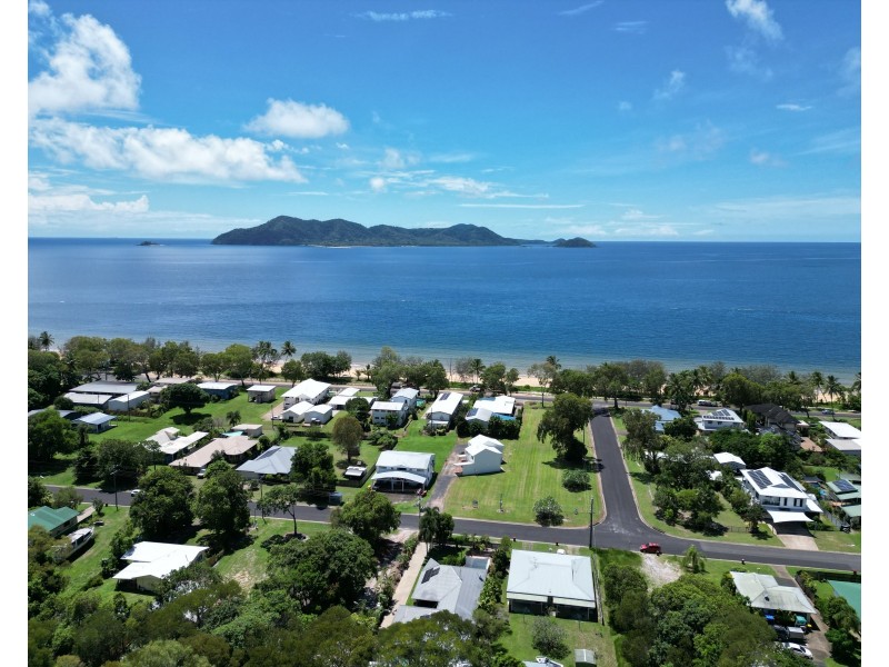 3 Macgillivray St, South Mission Beach QLD 4852