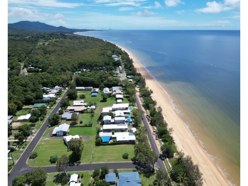 3 Macgillivray St, South Mission Beach QLD 4852