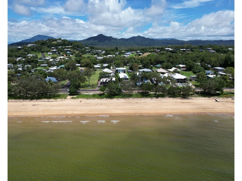 3 Macgillivray St, South Mission Beach QLD 4852