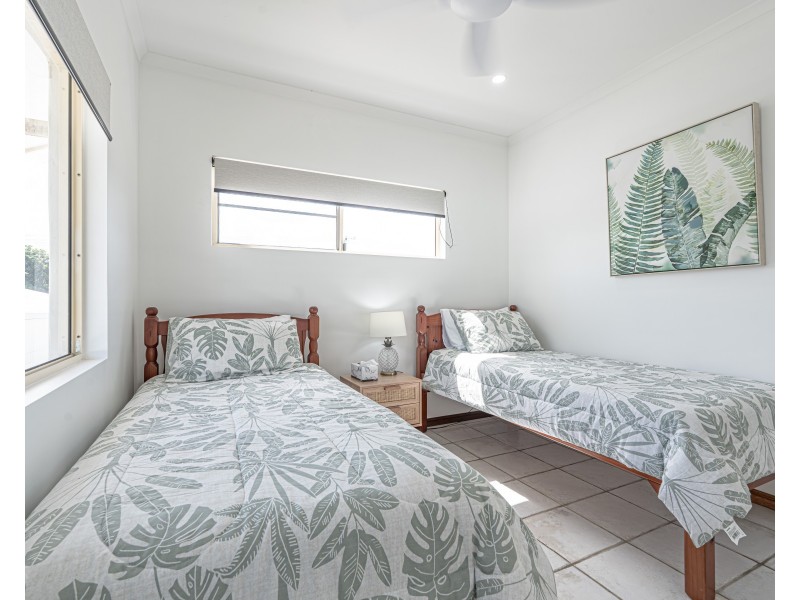 Unit 3/112 Kennedy Esplanade, South Mission Beach QLD 4852