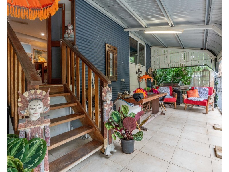 18 Pacific View Drive, Wongaling Beach QLD 4852