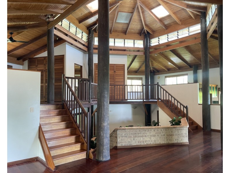 62 Cutten St, Bingil Bay QLD 4852