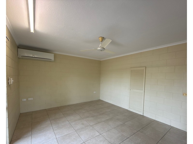 Unit 4/59 Reid Road, Wongaling Beach QLD 4852