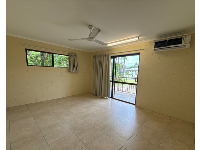 Unit 4/59 Reid Road, Wongaling Beach QLD 4852