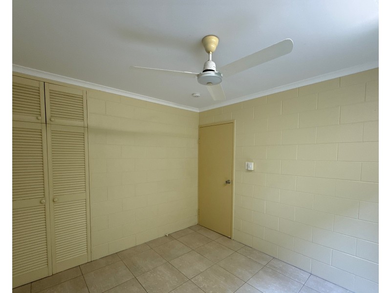 Unit 4/59 Reid Road, Wongaling Beach QLD 4852