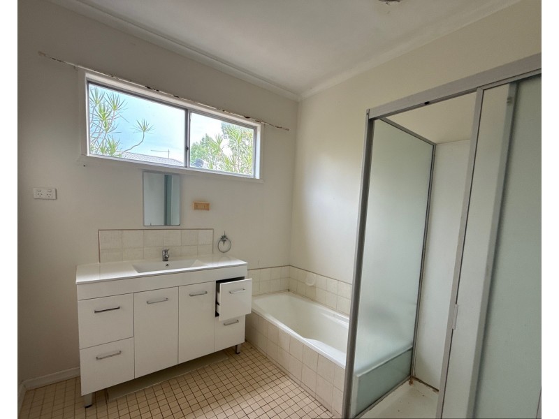 Unit 1/45 Banfield Parade, Wongaling Beach QLD 4852
