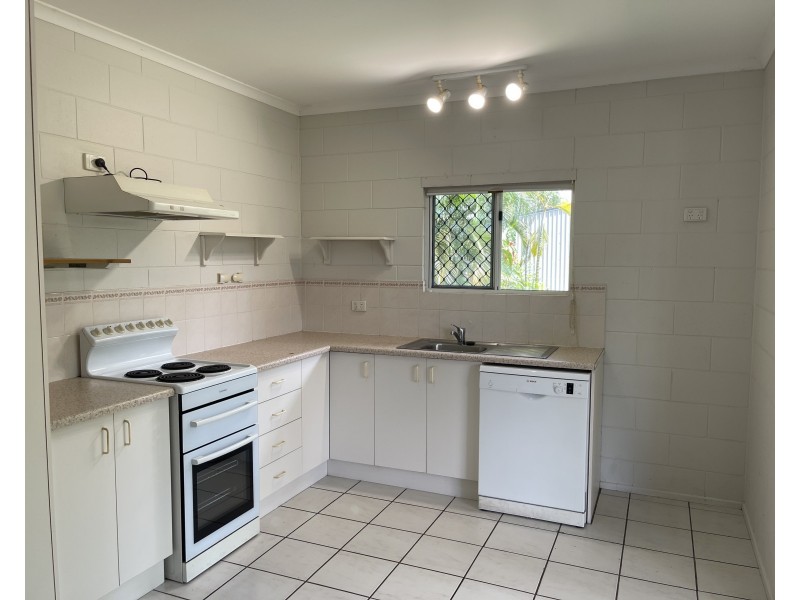Unit B/5 Buccaneer Street, South Mission Beach QLD 4852