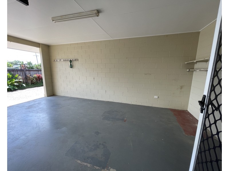 Unit B/5 Buccaneer Street, South Mission Beach QLD 4852