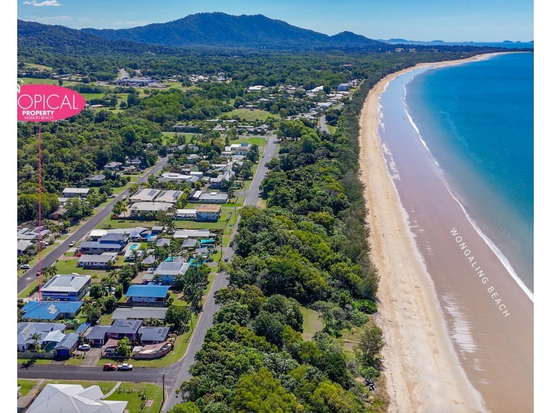 44 Holland St, Wongaling Beach QLD 4852