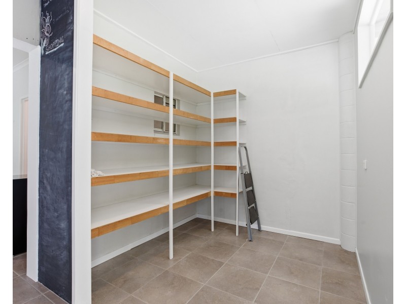 8 North Hull Road, Carmoo QLD 4852