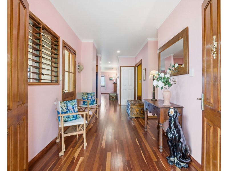 10/23 The Boulevard, South Mission Beach QLD 4852