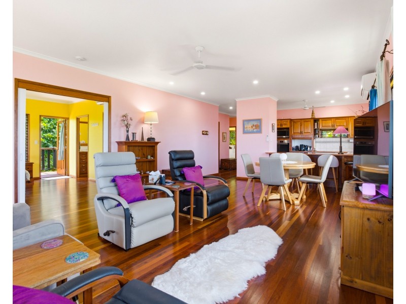 10/23 The Boulevard, South Mission Beach QLD 4852