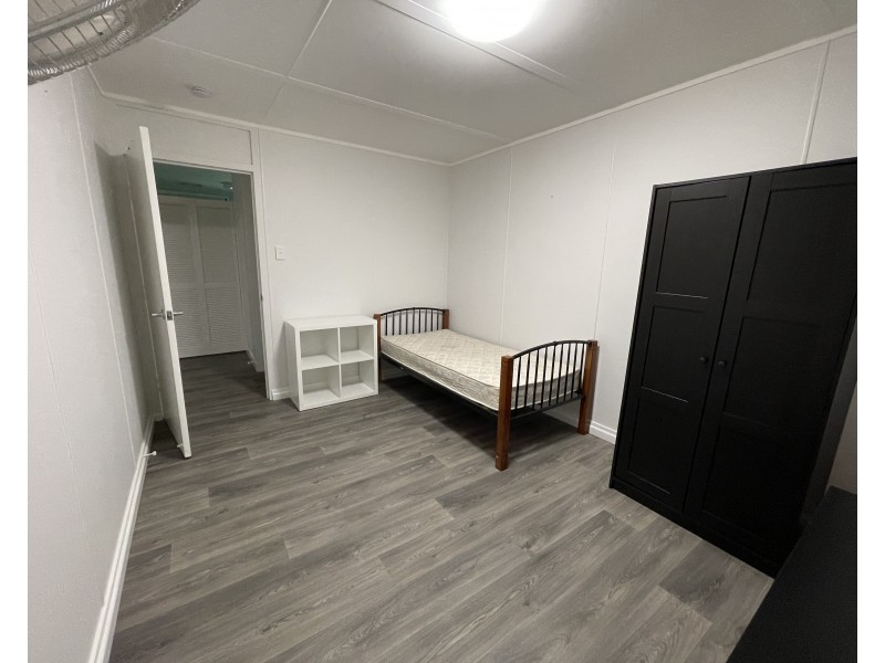 13 Webb Ct, Bingil Bay QLD 4852